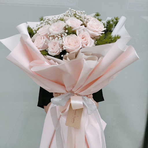 Mẫu hoa Hồng màu trắng kem tặng người thân yêu thay cho tình cảm chân thành, ấm áp