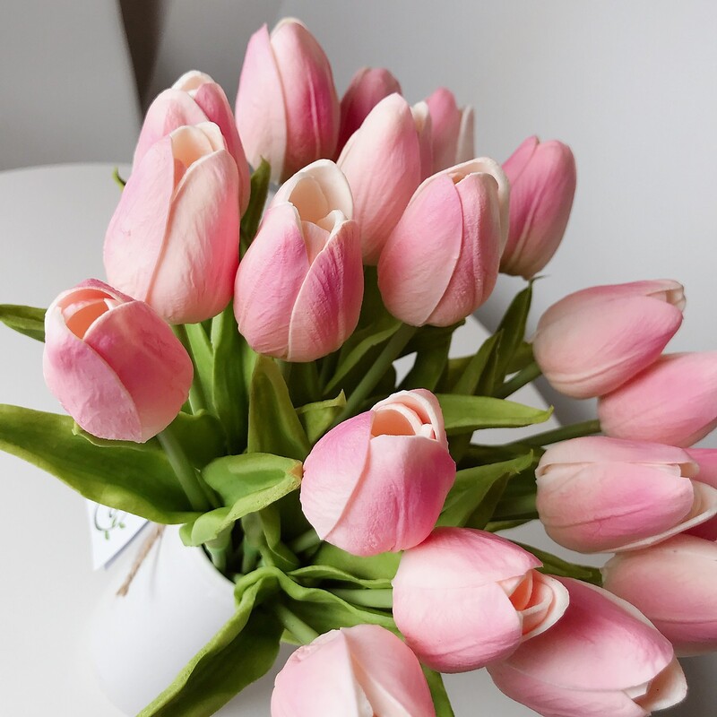 Tiệm Hoa Thanh Xuân - Nơi mang đến những mẫu hoa Tulip đẹp